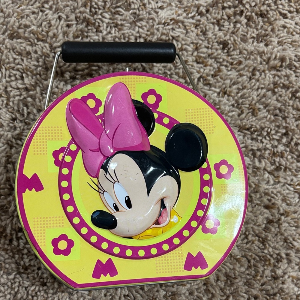 Disney Minnie Mouse Tin Lunch Box